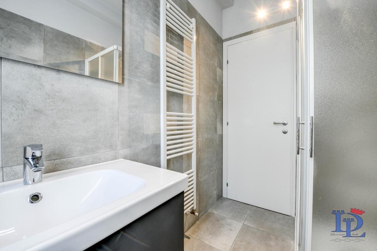Desenzanoloft Official Partner Marriott Homes & Villas - Bacco Family Apartment เดเซนซาโนเดลการ์ดา ภายนอก รูปภาพ
